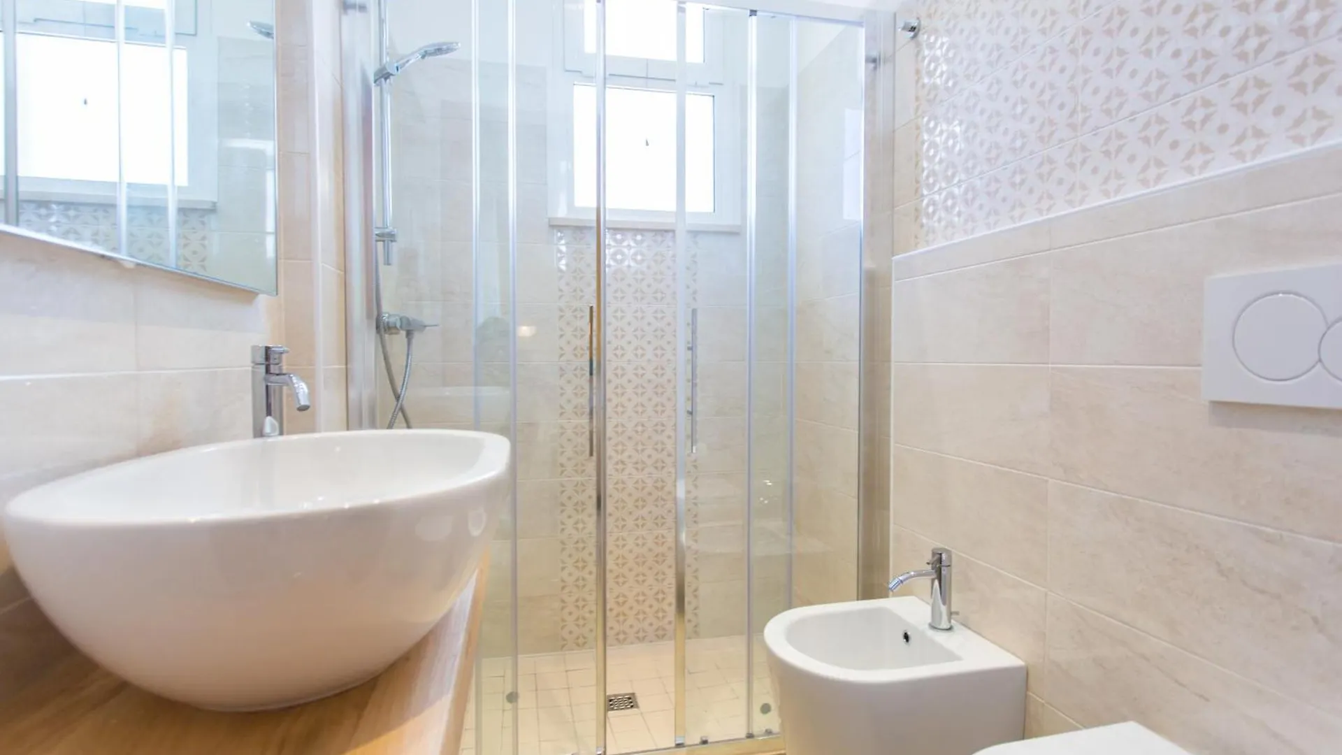 Hotel De La Ville Rimini 3*,  Italy